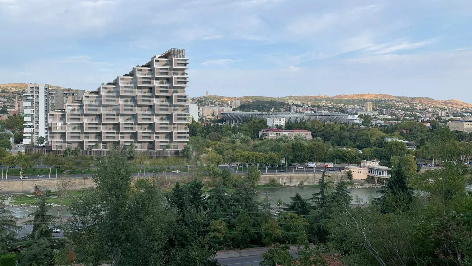 საცხოვრებელი კომპლექსი Tbilisi Terrace