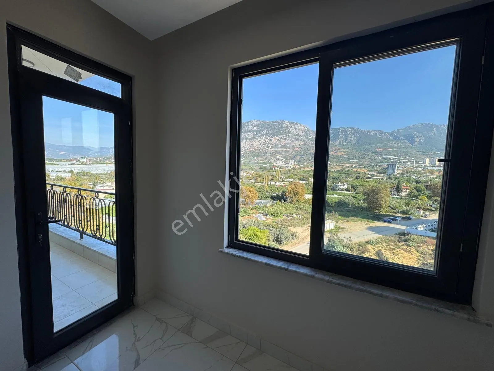 Apartment, 2-room, 50 m²