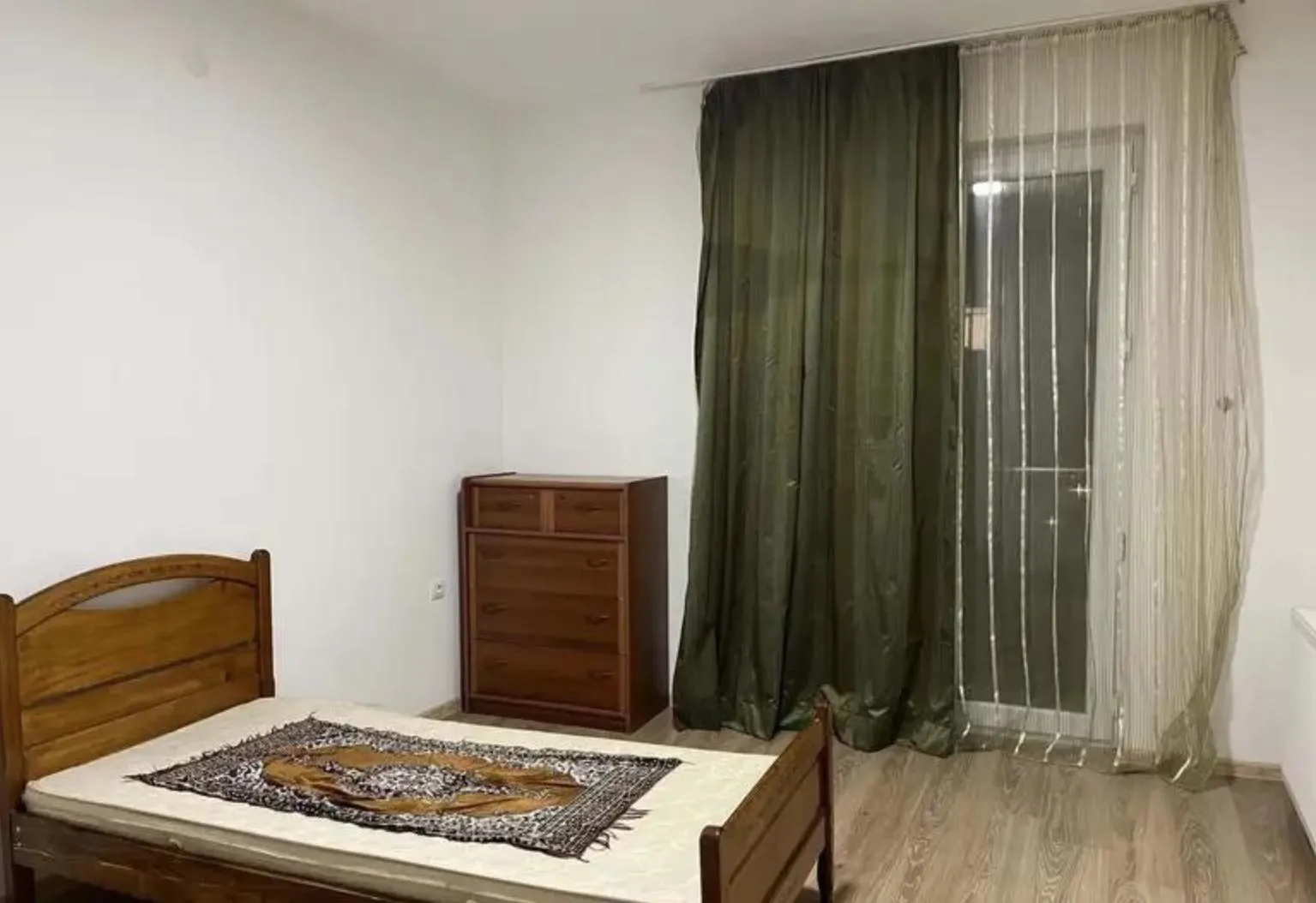 Квартира, 3-комн., 65.4 м², Dirsi