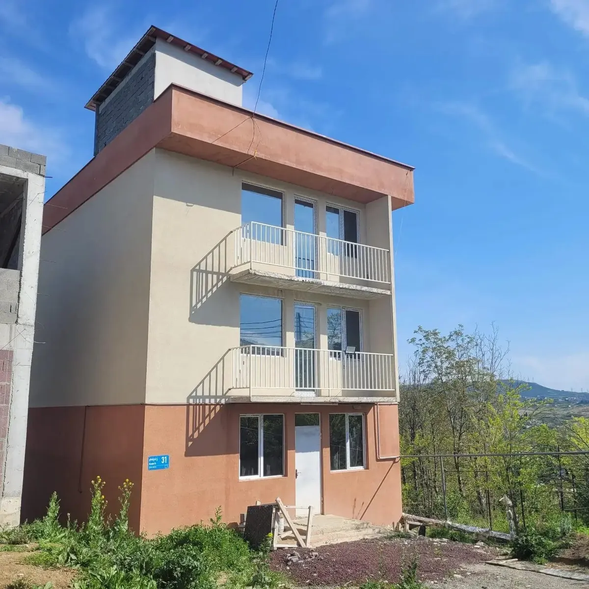 Дом, 10-комн., 256 м²