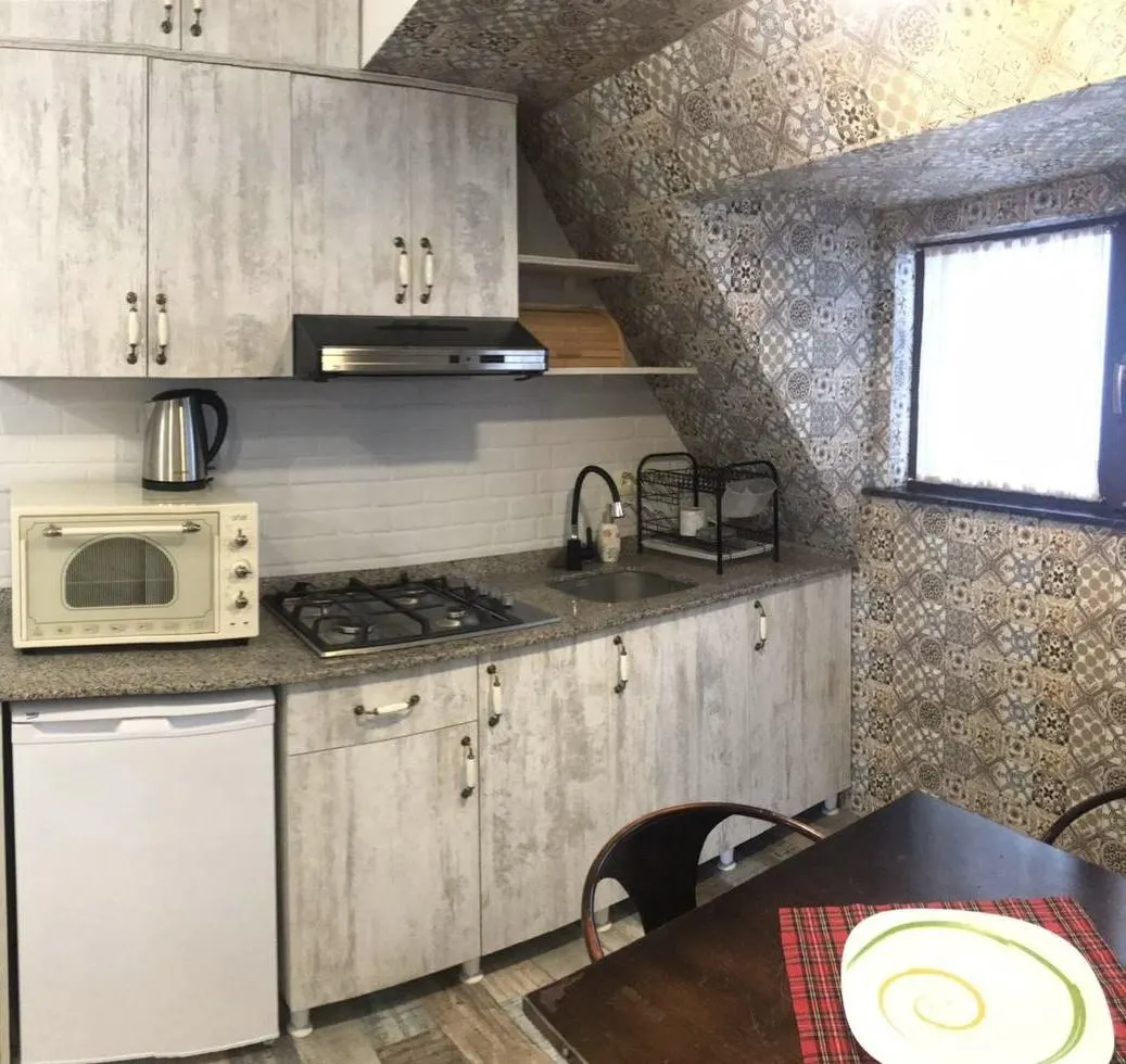 Квартира, 3-комн., 80 м²