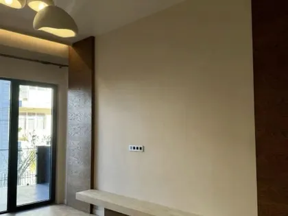 Квартира, 3-комн., 77.3 м²