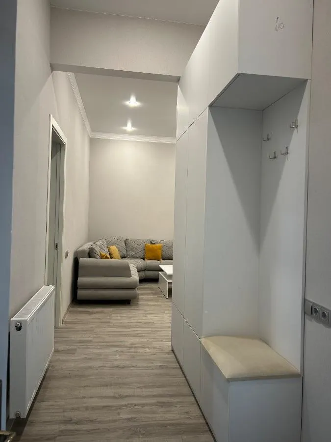 Квартира, 4-комн., 160 м²