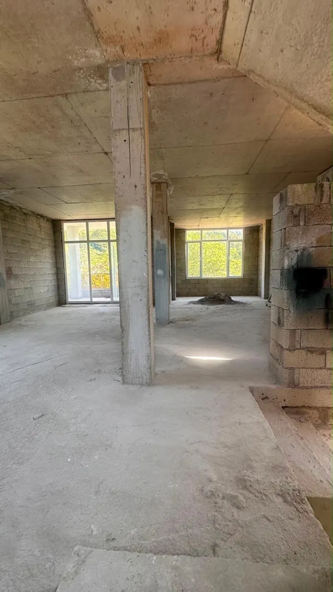 Дом, 5-комн., 266 м²