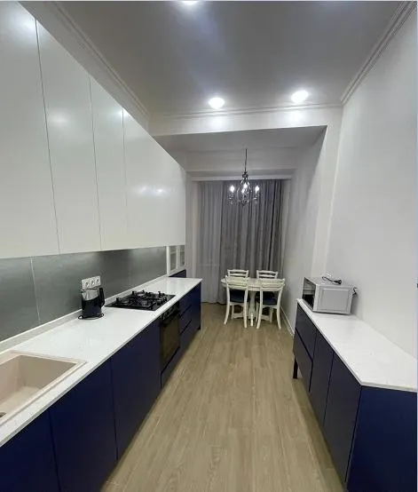 Квартира, 5-комн., 165 м²