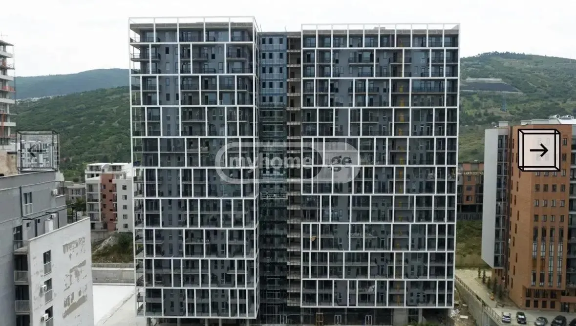Квартира, 4-комн., 100 м², Archi Saburtalo