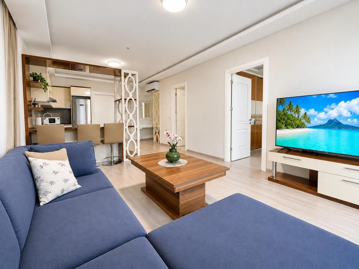 Квартира, 3-комн., 85 м², Porta Batumi Tower