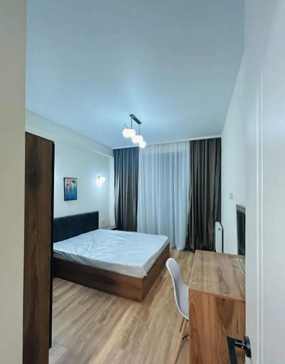 Квартира, 2-комн., 58 м²