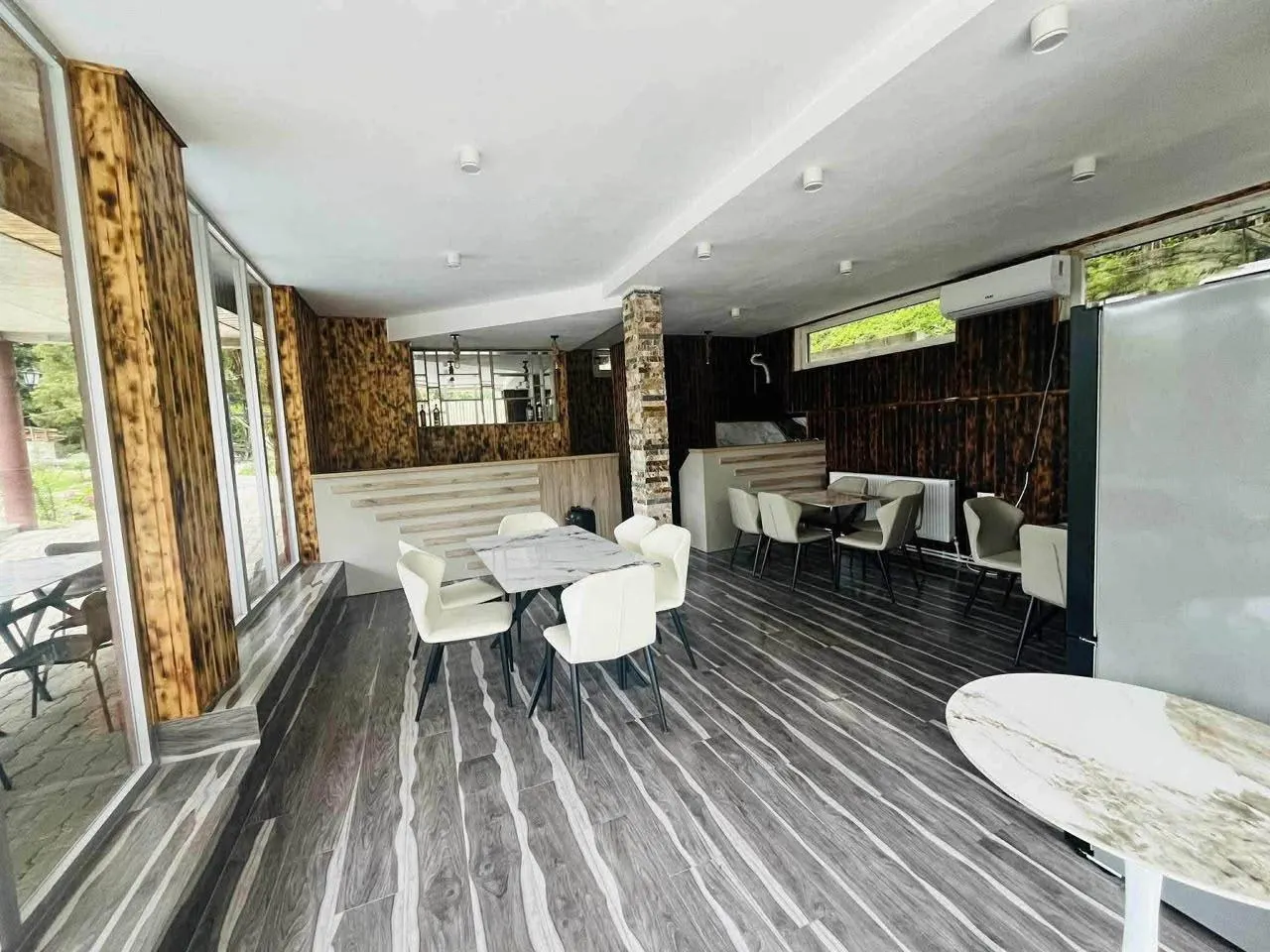 House, 6-room, 500 m²