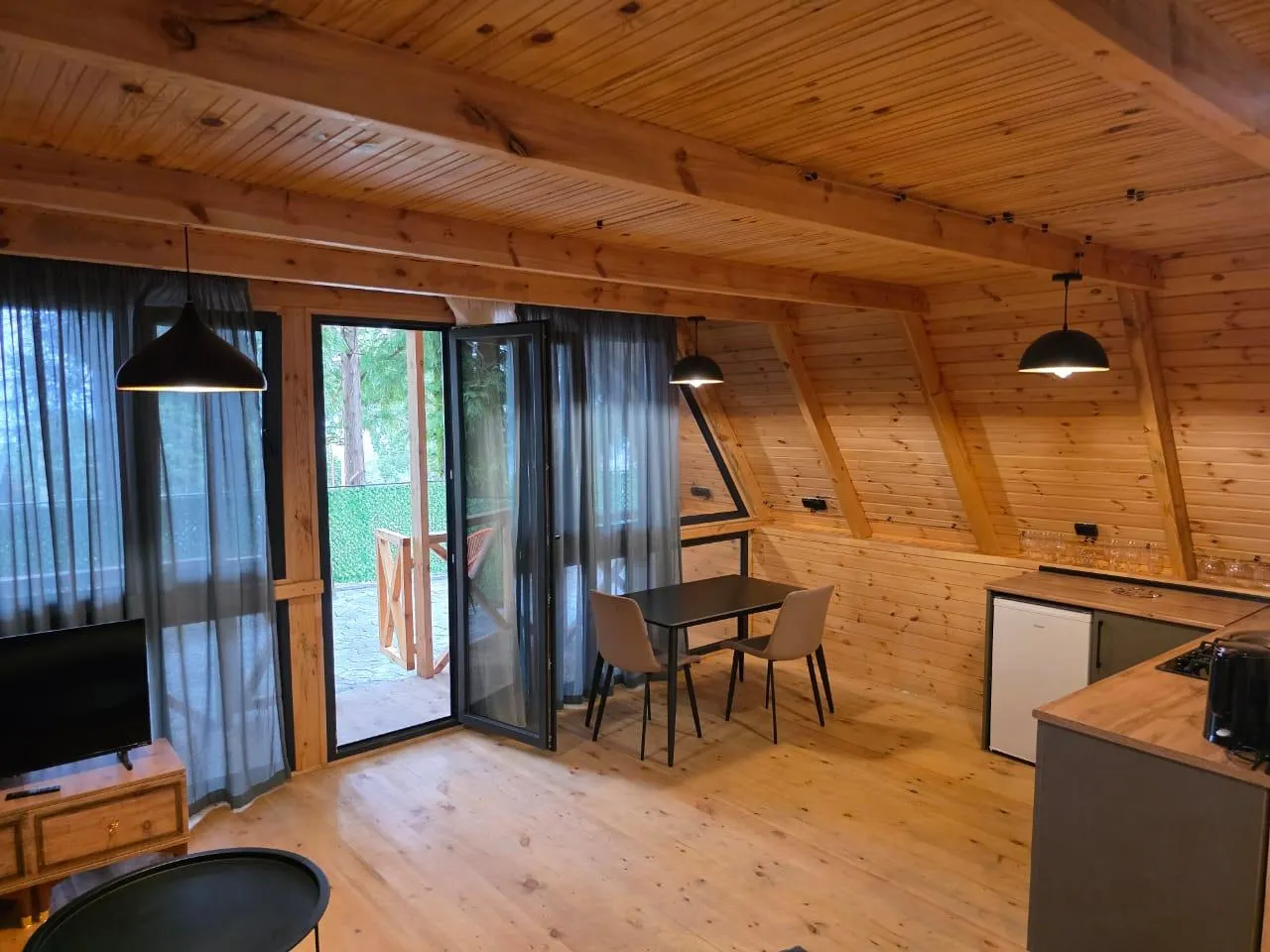 House, 2-room, 35 m²