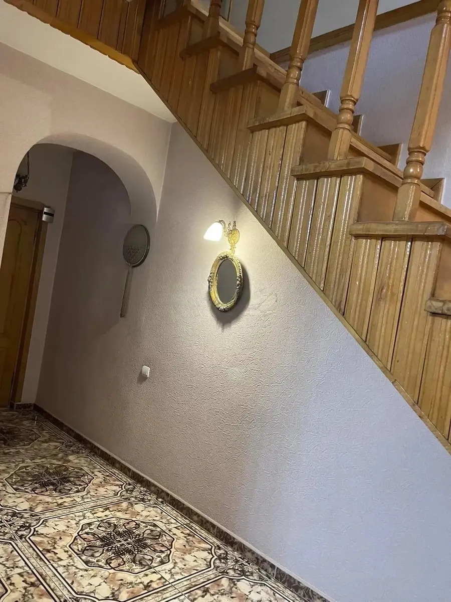 Дом, 8-комн., 338.74 м²