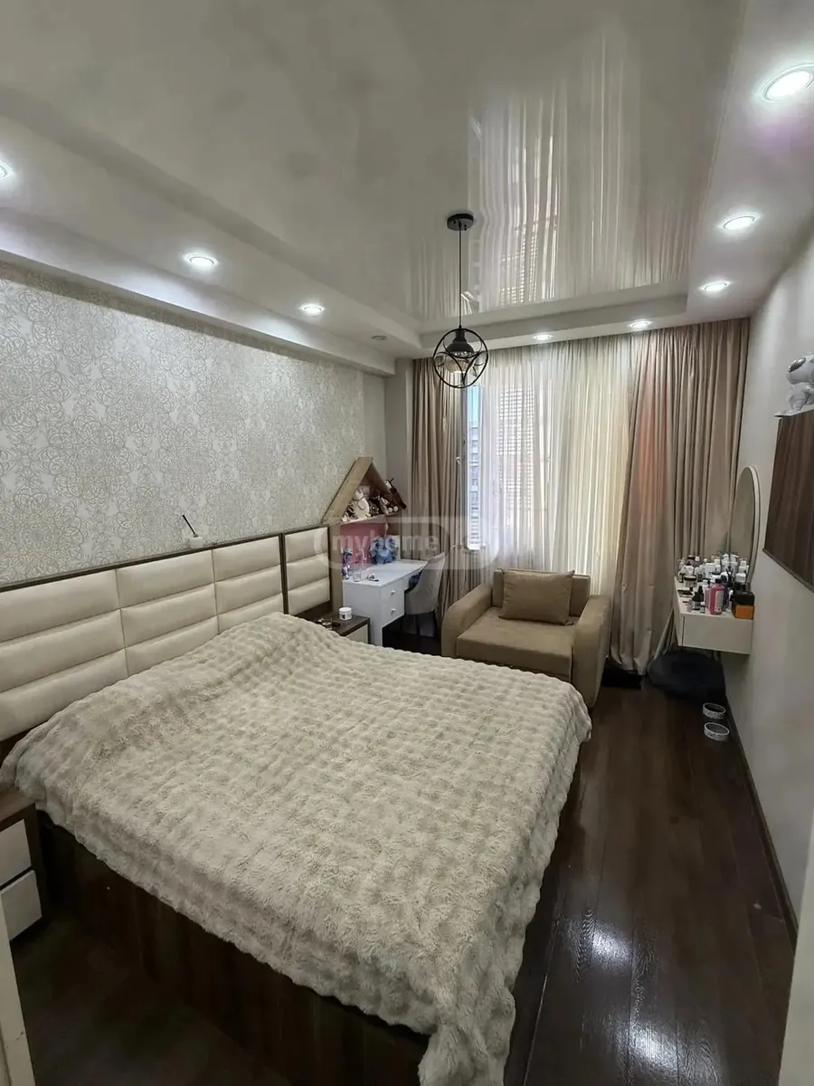 Квартира, 3-комн., 85 м², Archi Isani