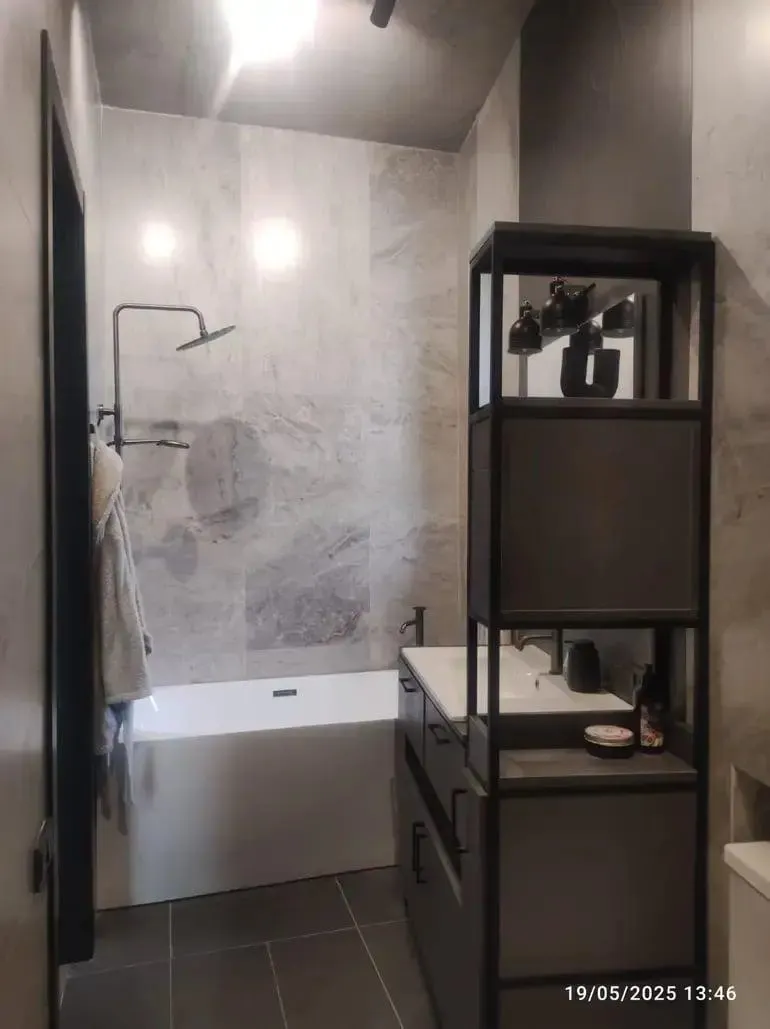 Дом, 5-комн., 245 м²