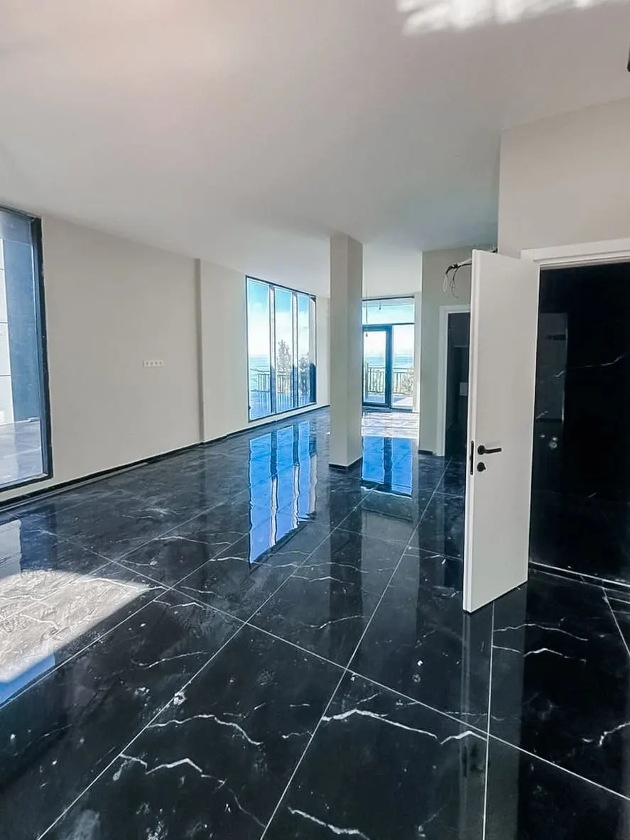 Дом, 3-комн., 245 м²