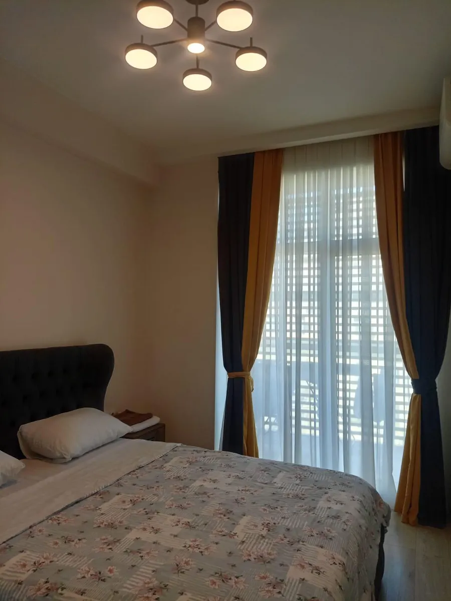 ბინა, 2-ოთახიანი, 60 მ², Pekini Plaza