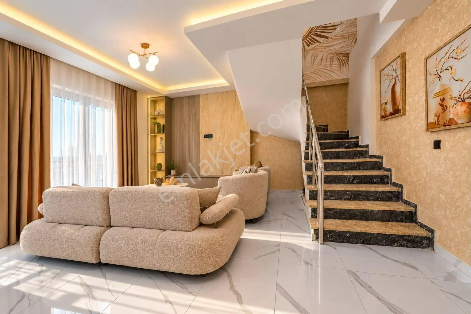 Apartment, 3-room, 120 m²