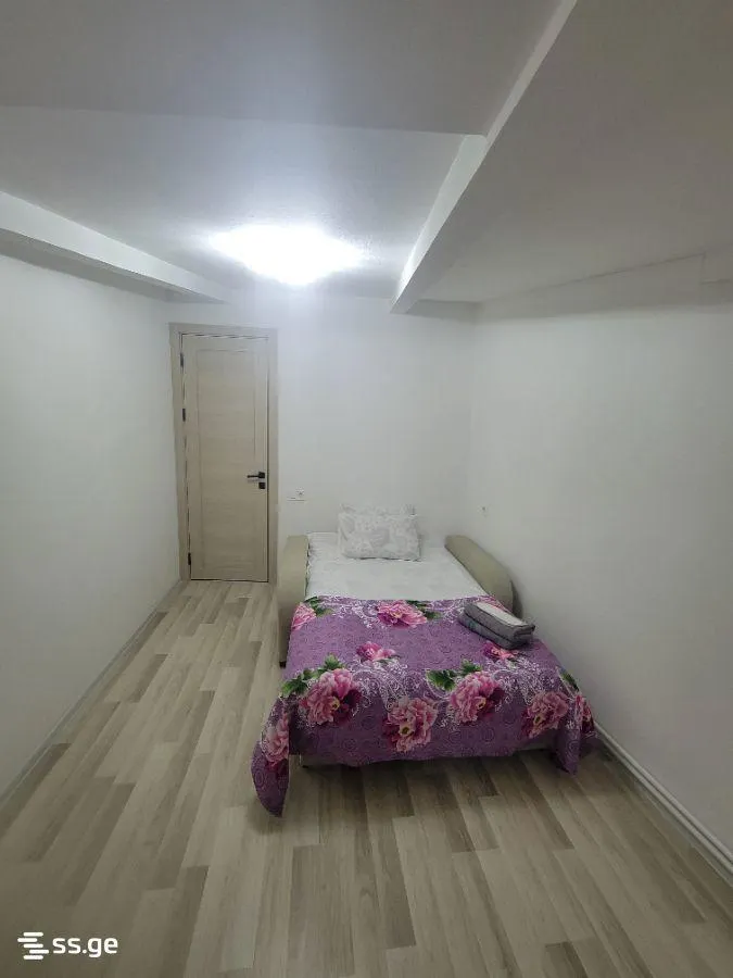 Квартира, 3-комн., 85 м²