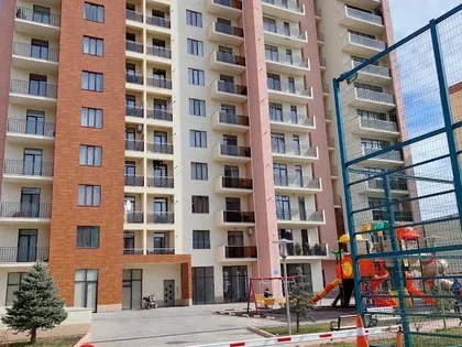 Квартира, 3-комн., 77 м²