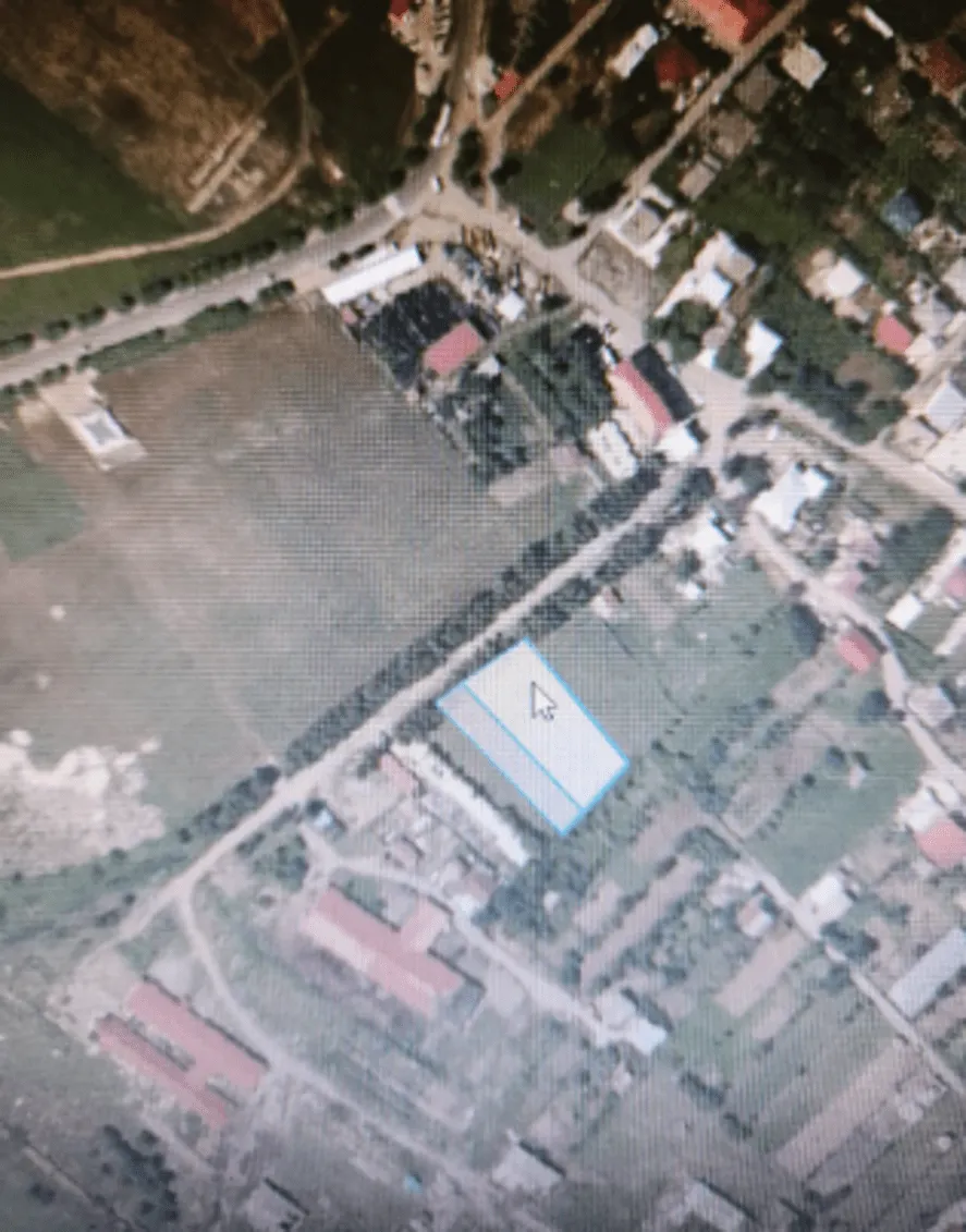 Земля, 5000 м²