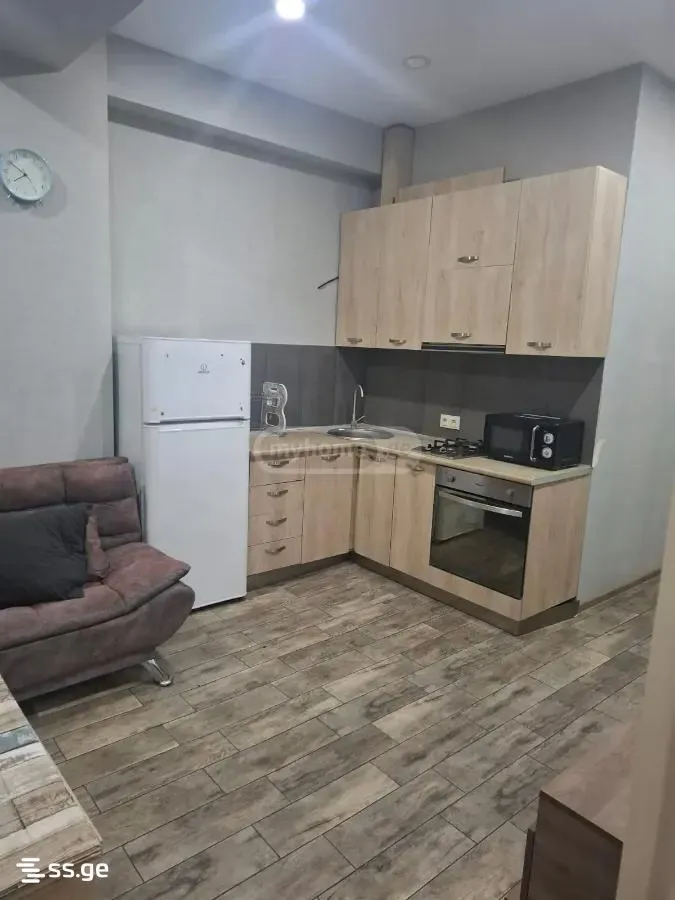 Квартира, 2-комн., 42 м², Dighomi Park