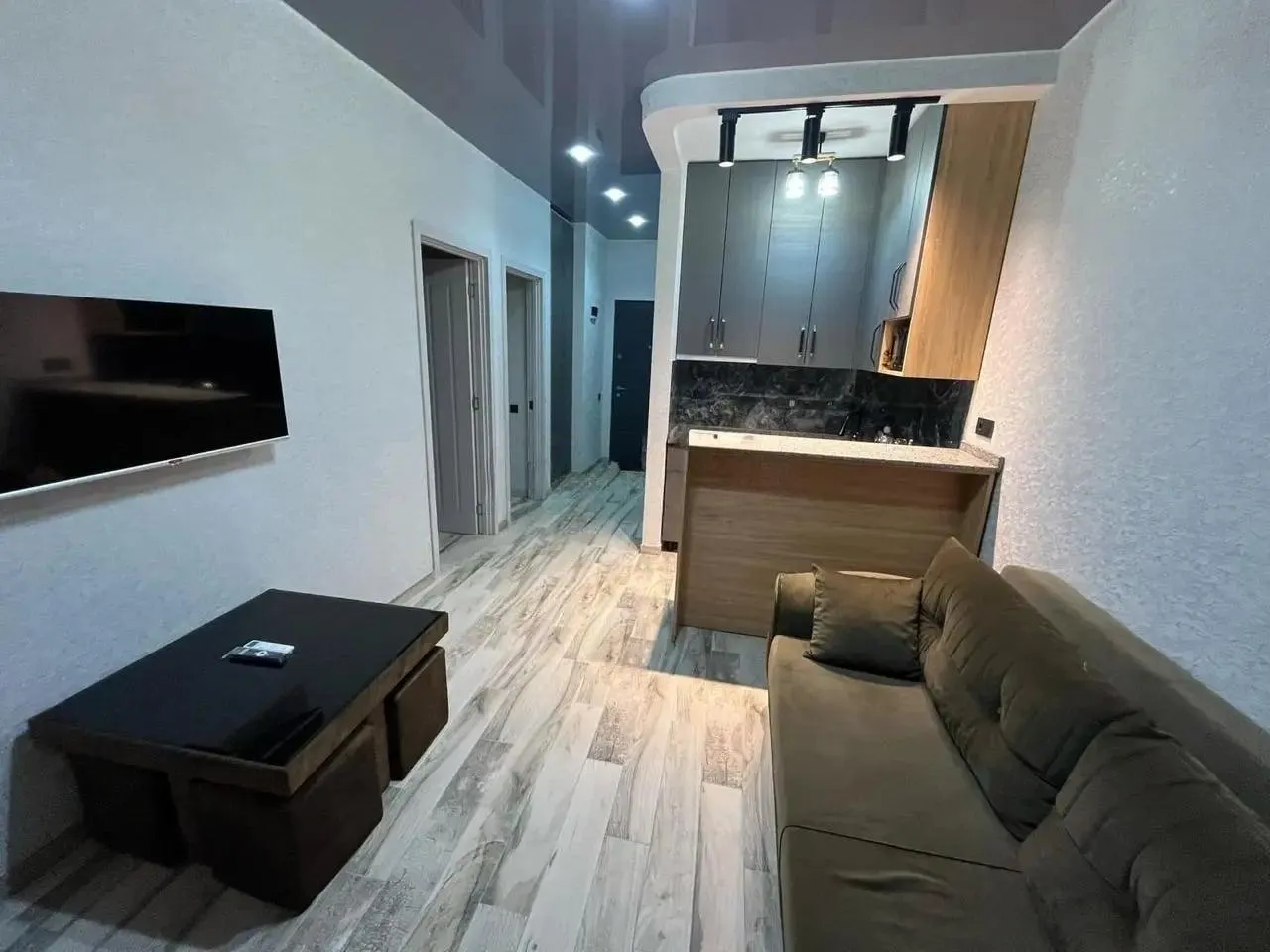 Квартира, 3-комн., 55 м²