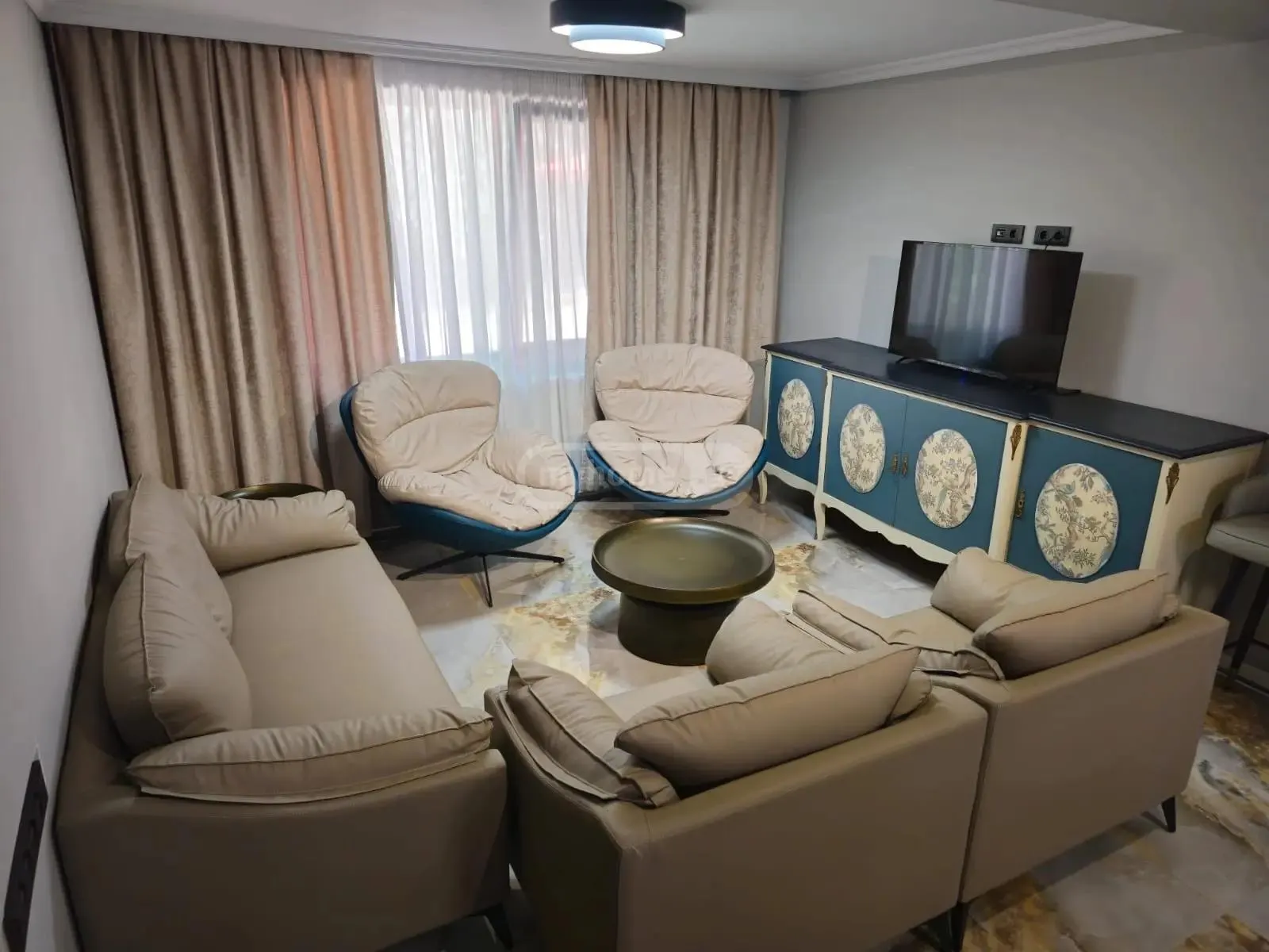 Дом, 10-комн., 480 м²
