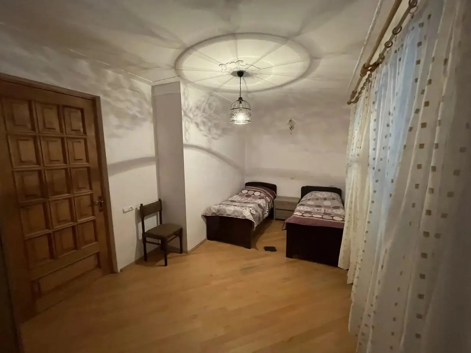 Дом, 8-комн., 350 м²