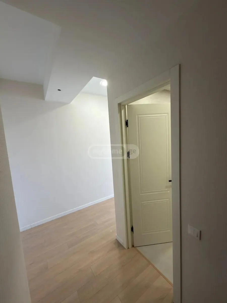 Квартира, 3-комн., 63 м²