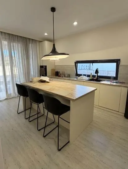 Дом, 5-комн., 180 м², DreamLand Saguramo