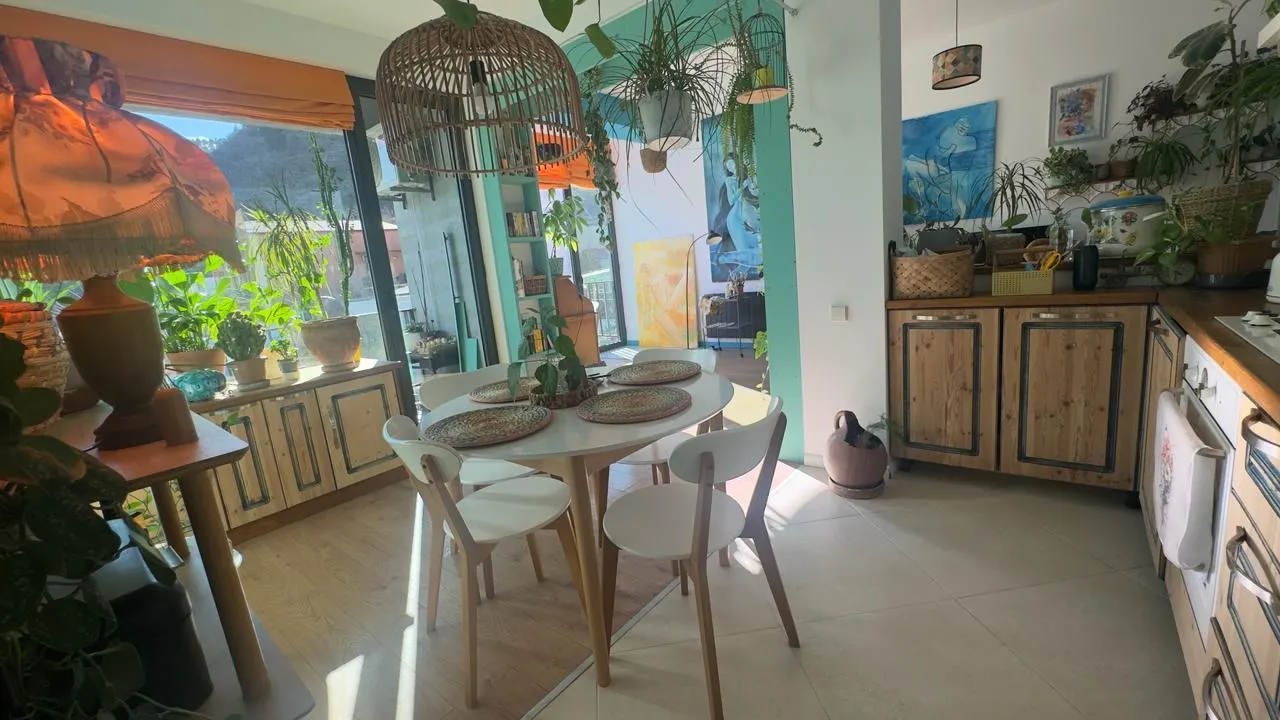 Квартира, 1-комн., 103 м²