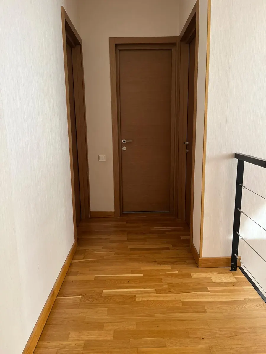 Дом, 5-комн., 223 м²