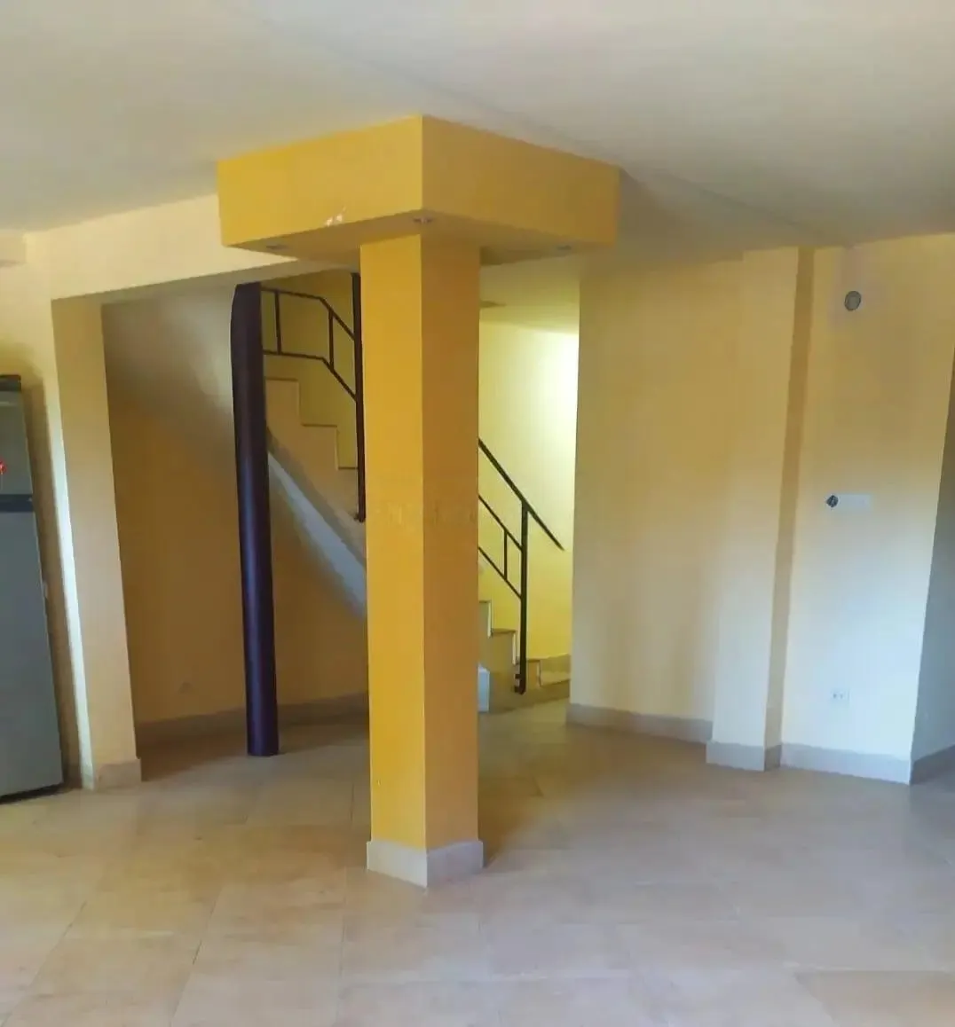 Дом, 8-комн., 355 м²