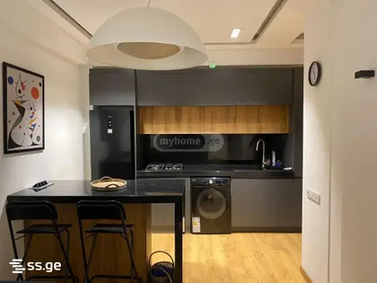 Квартира, 2-комн., 60 м²