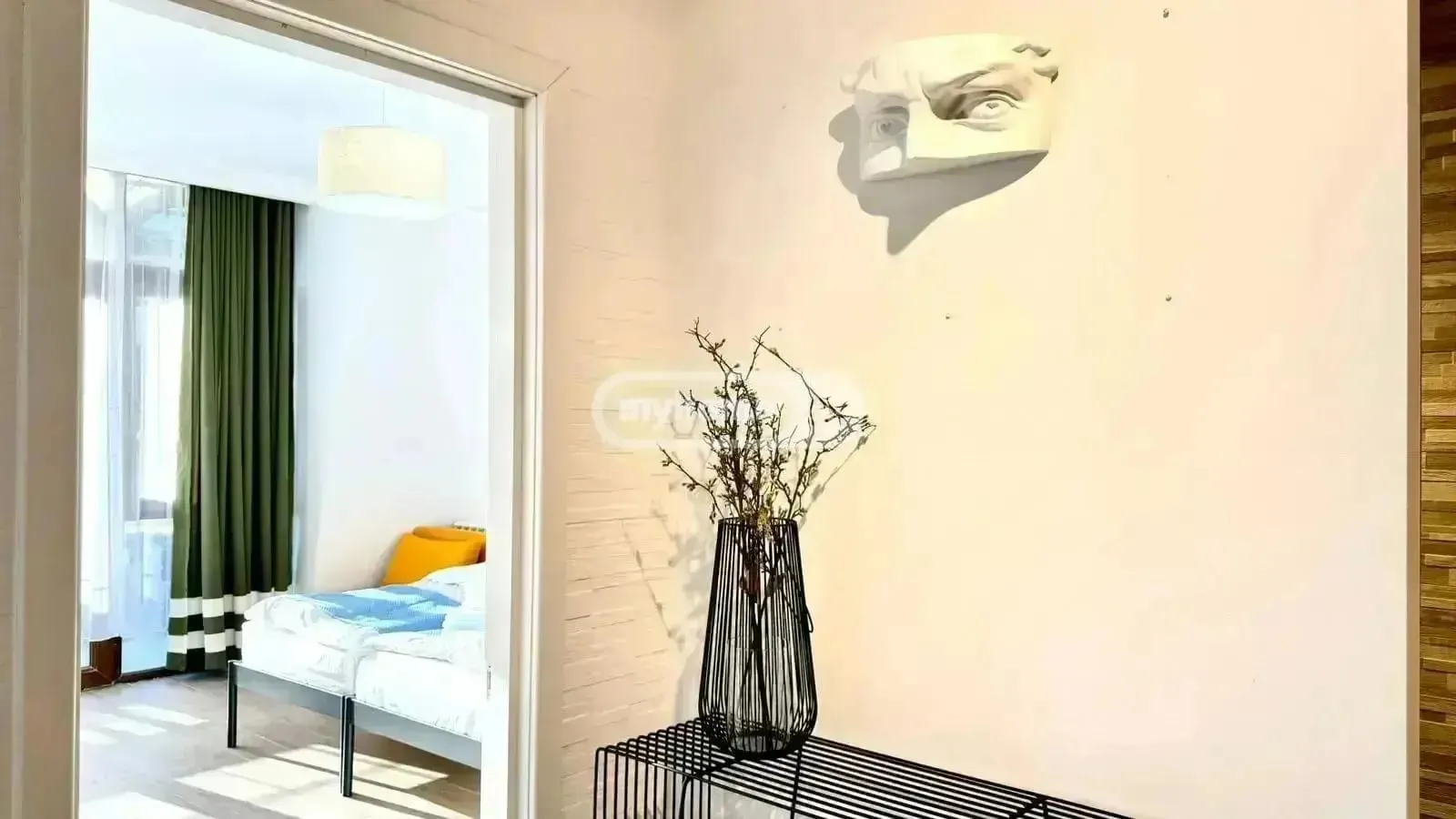 Квартира, 3-комн., 115 м²