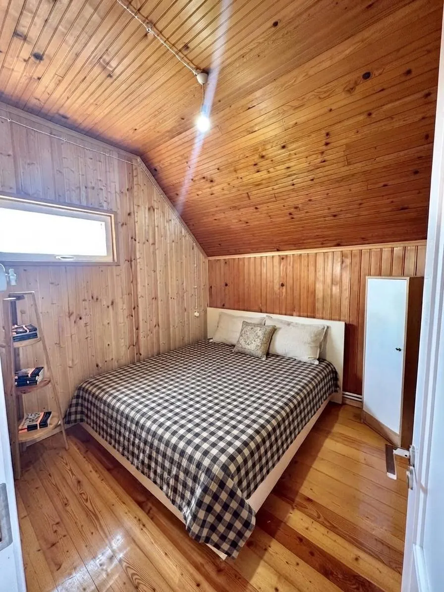 House, 5-room, 120 m²
