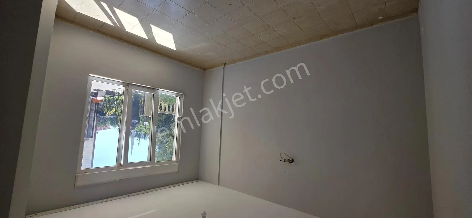 Apartment, 4-room, 120 m², Karbeyaz Sitesi