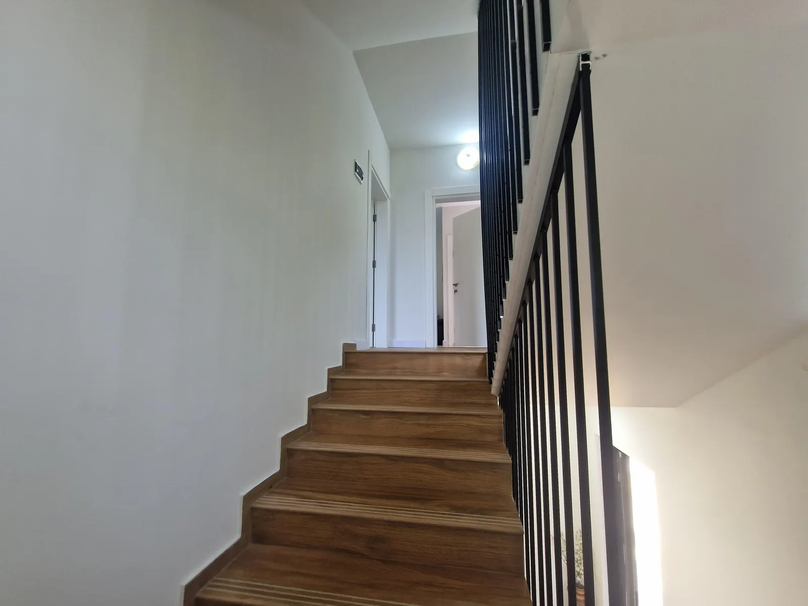 Дом, 5-комн., 500 м²