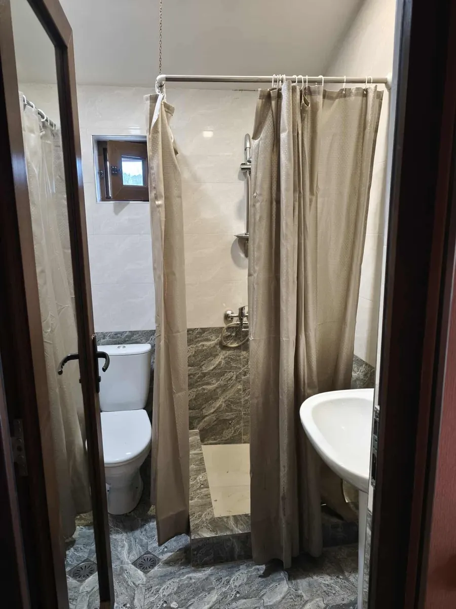 House, 3-room, 97.6 m²