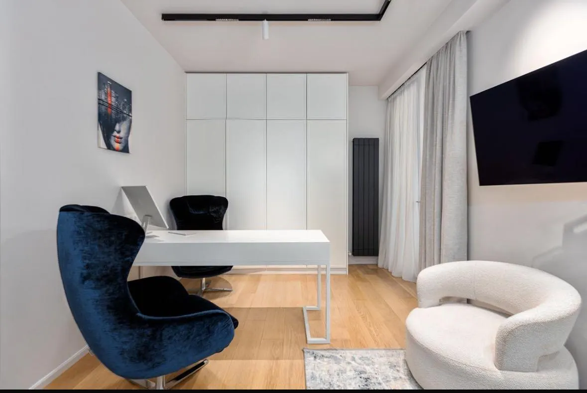 Квартира, 5-комн., 240 м², Nino Zhvania St, 55