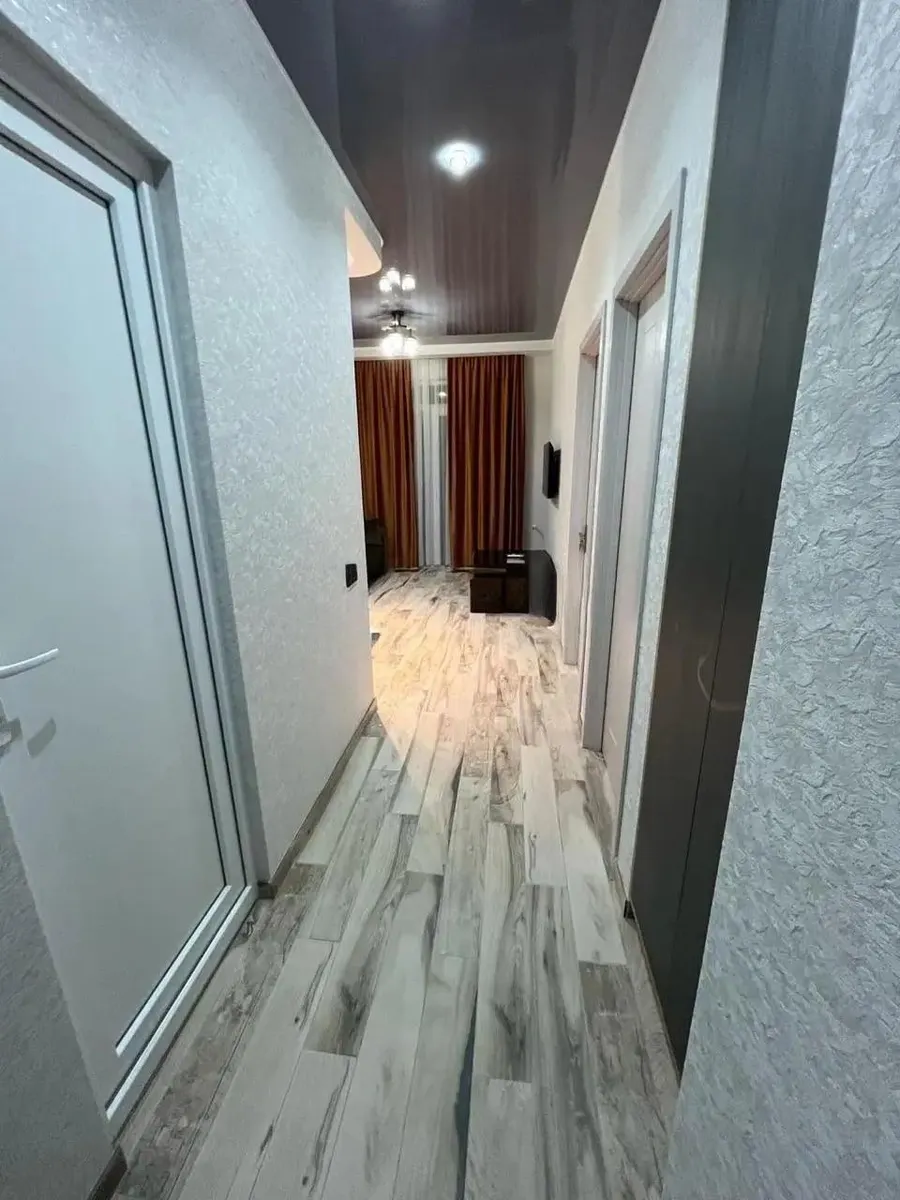 Квартира, 3-комн., 55 м²