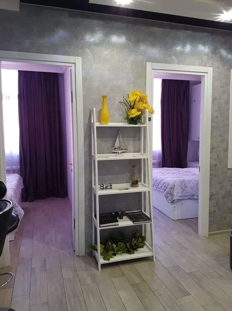 Квартира, 3-комн., 70 м², Nova 2012
