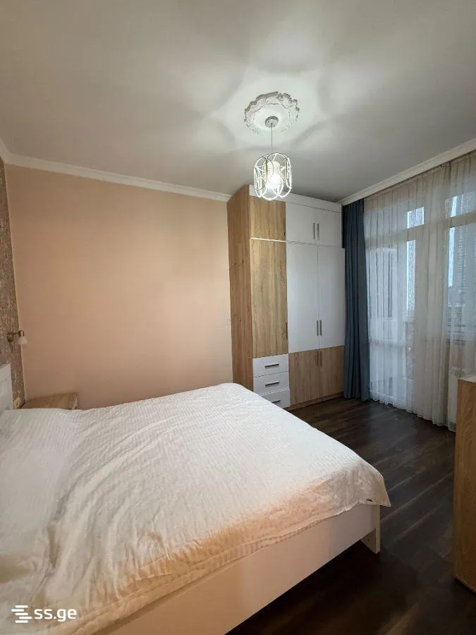 Apartment, 2-room, 41 m², Vakhtang Gorgasali St, 156-158