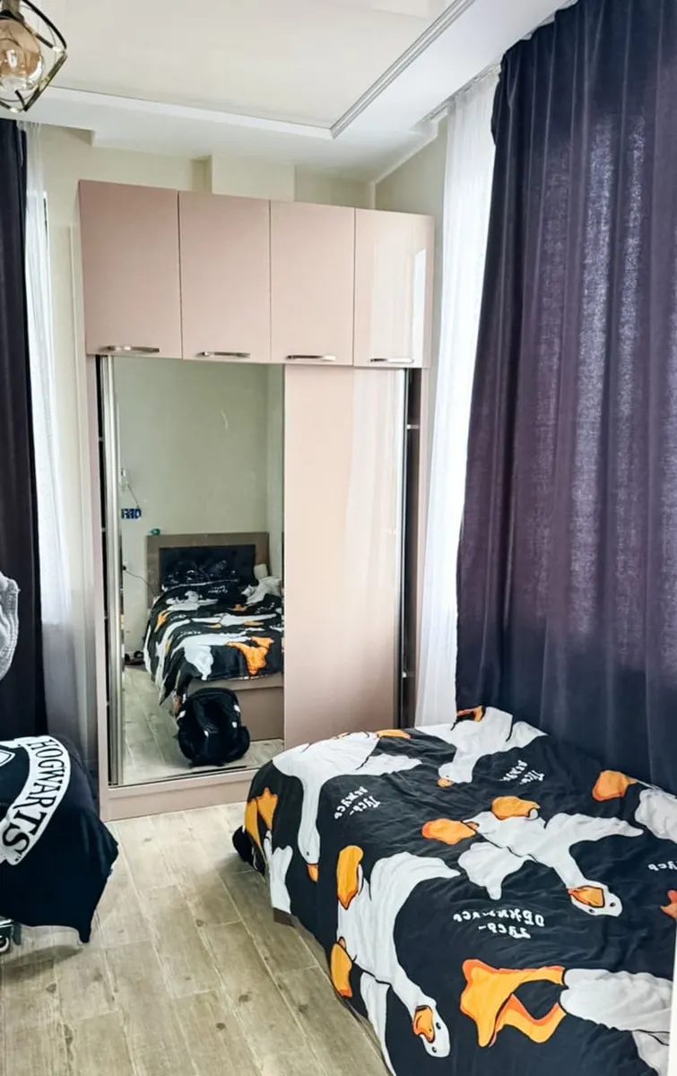 Apartment, 3-room, 152 m²