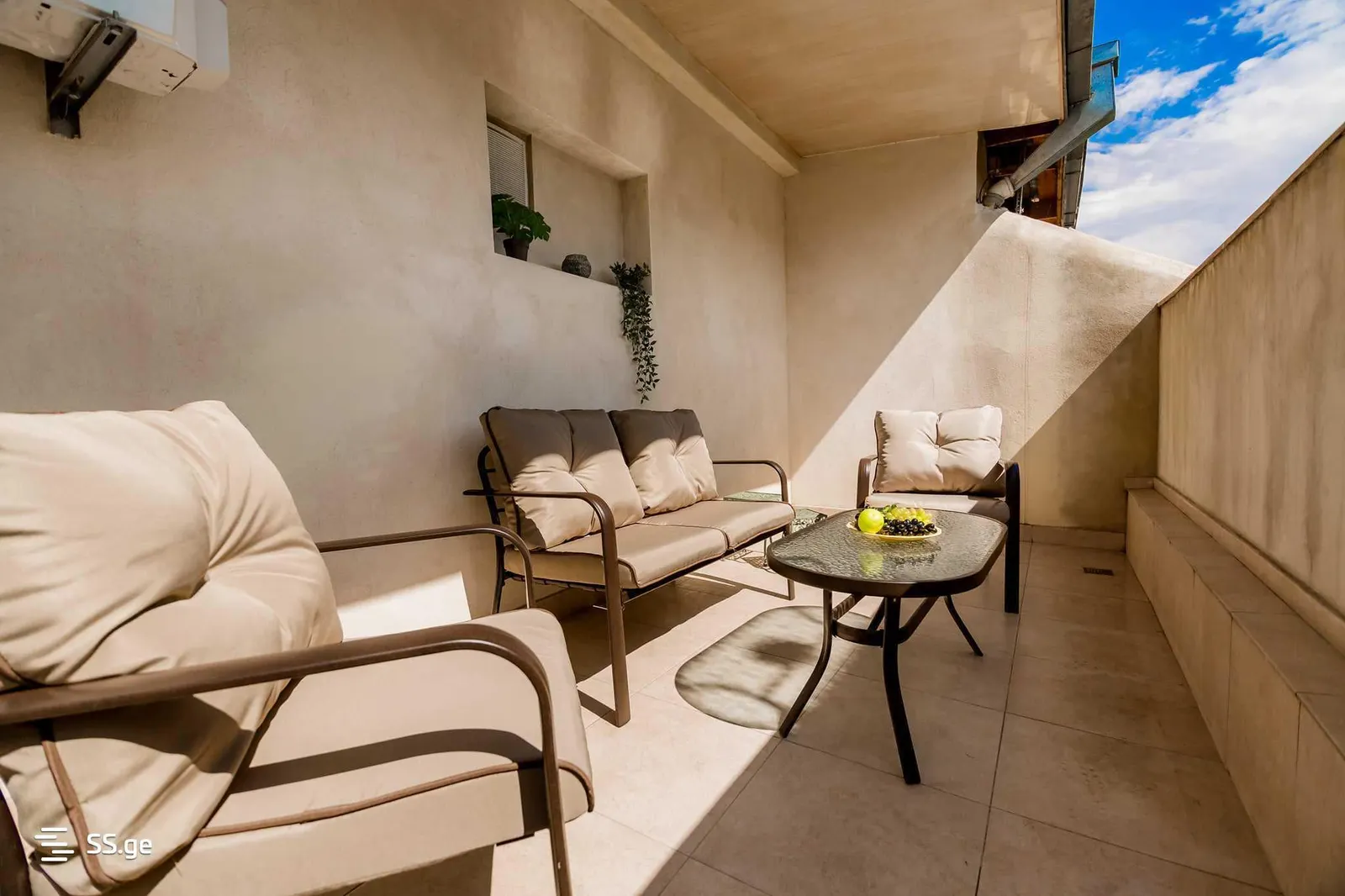 Apartment, 3-room, 85 m²