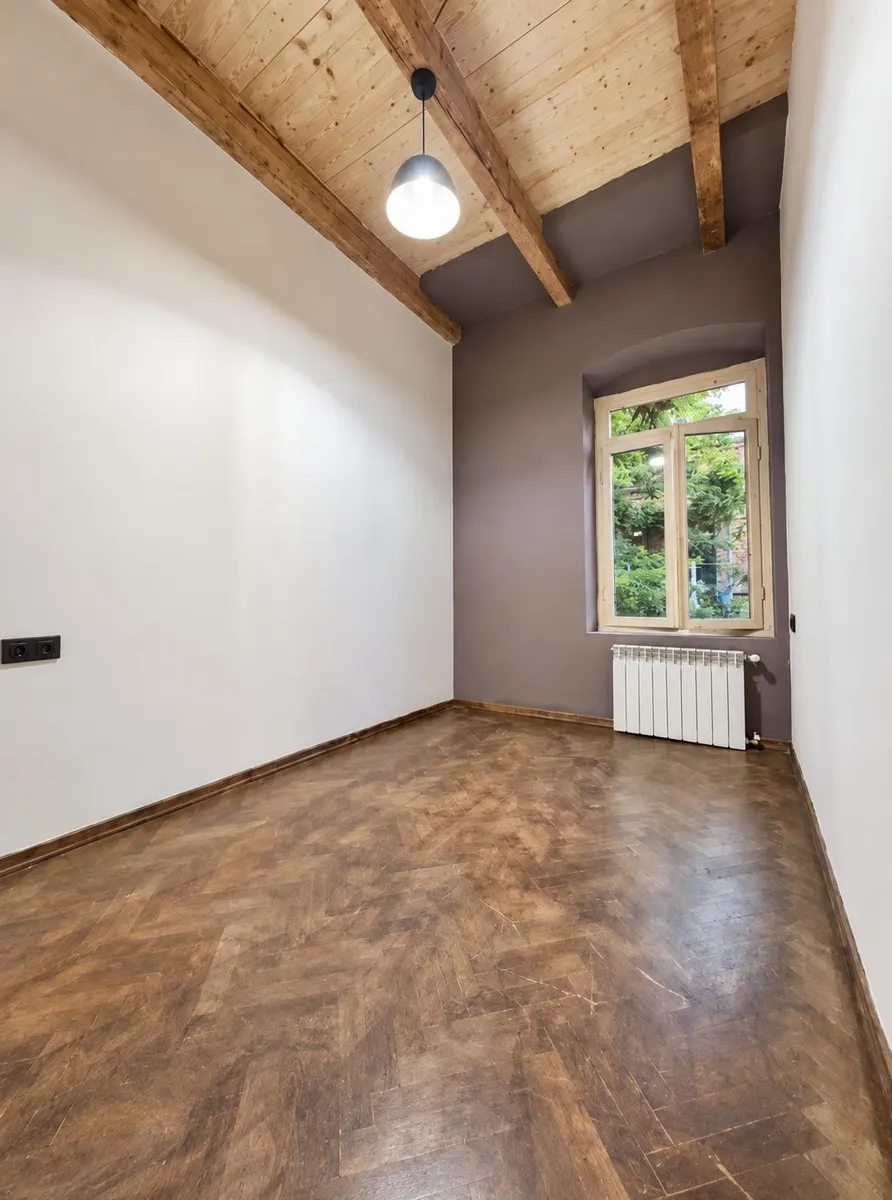 Квартира, 3-комн., 98 м²