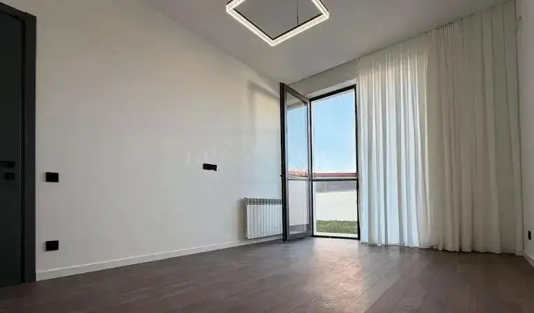 Дом, 7-комн., 500 м²