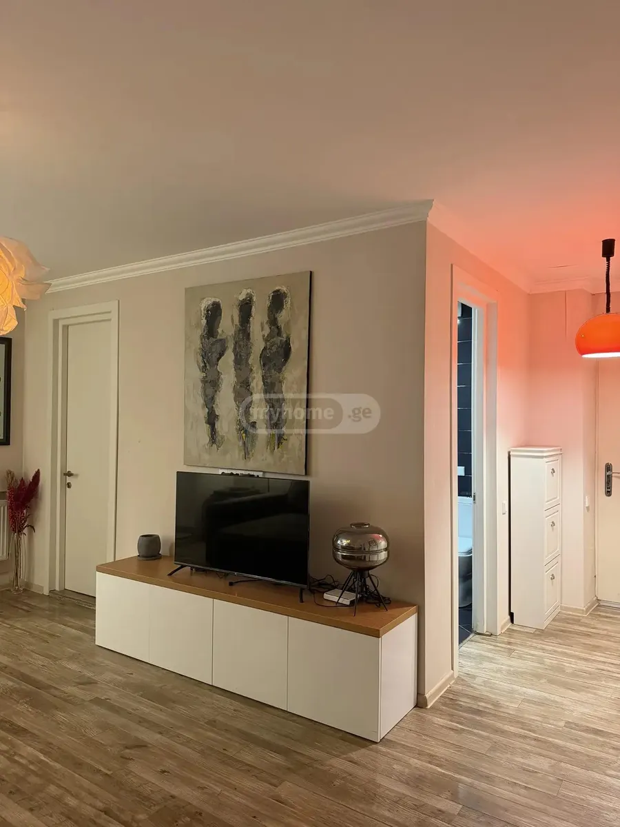 Квартира, 3-комн., 63 м²