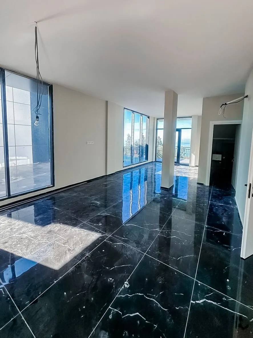Дом, 3-комн., 245 м²