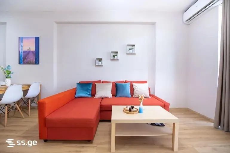 Apartment, 2-room, 60 m², M² Hippodrome 2