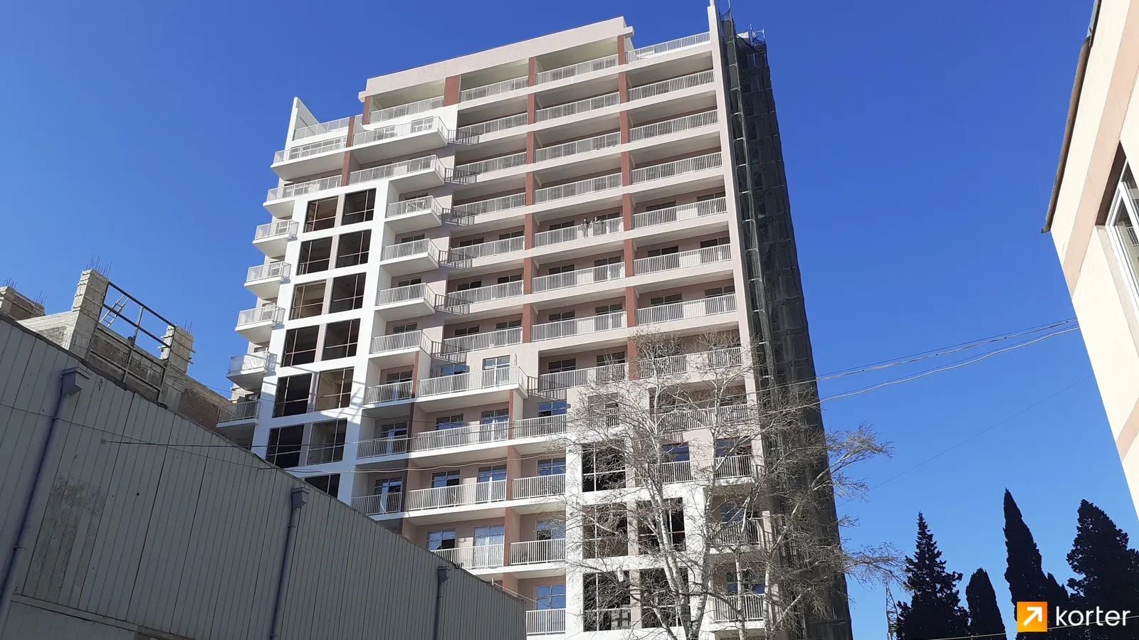 Konstantin Stanislavsky St, 1b residential complex